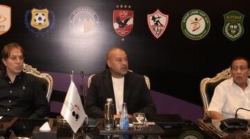 أحمد دياب يتوقع حضور 30 ألف مشجع لمباراة الأهلى والزمالك.. ويأمل في تجاوز مشاكل التحكيم في 2025