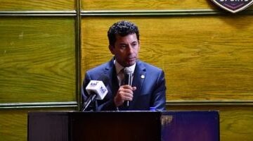 أشرف صبحى.. الأندية الاستثمارية دور فعال في تقليل البطالة ودعم متوازن للقطبين