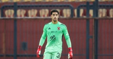 الأهلي يدخل في محادثات لتجديد عقد مصطفى شوبير لعام 2025