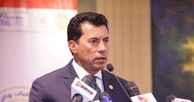 وزير الرياضة يؤكد ثقته في تأهل منتخب مصر لكأس العالم 2025.. ويعتبر عروض التجنيس علامة إيجابية على التقدم وزير الرياضة يؤكد ثقته في تأهل منتخب مصر لكأس العالم 2025.. ويعتبر عروض التجنيس علامة إيجابية على التقدم