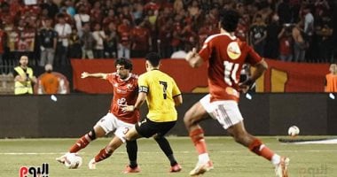 60 دقيقة.. الأهلي يتفوق على كهرباء الإسماعيلية 3-1.. تأثير غياب التغطية الحمراء.. صور 60 دقيقة.. الأهلي يتفوق على كهرباء الإسماعيلية 3-1.. تأثير غياب التغطية الحمراء.. صور